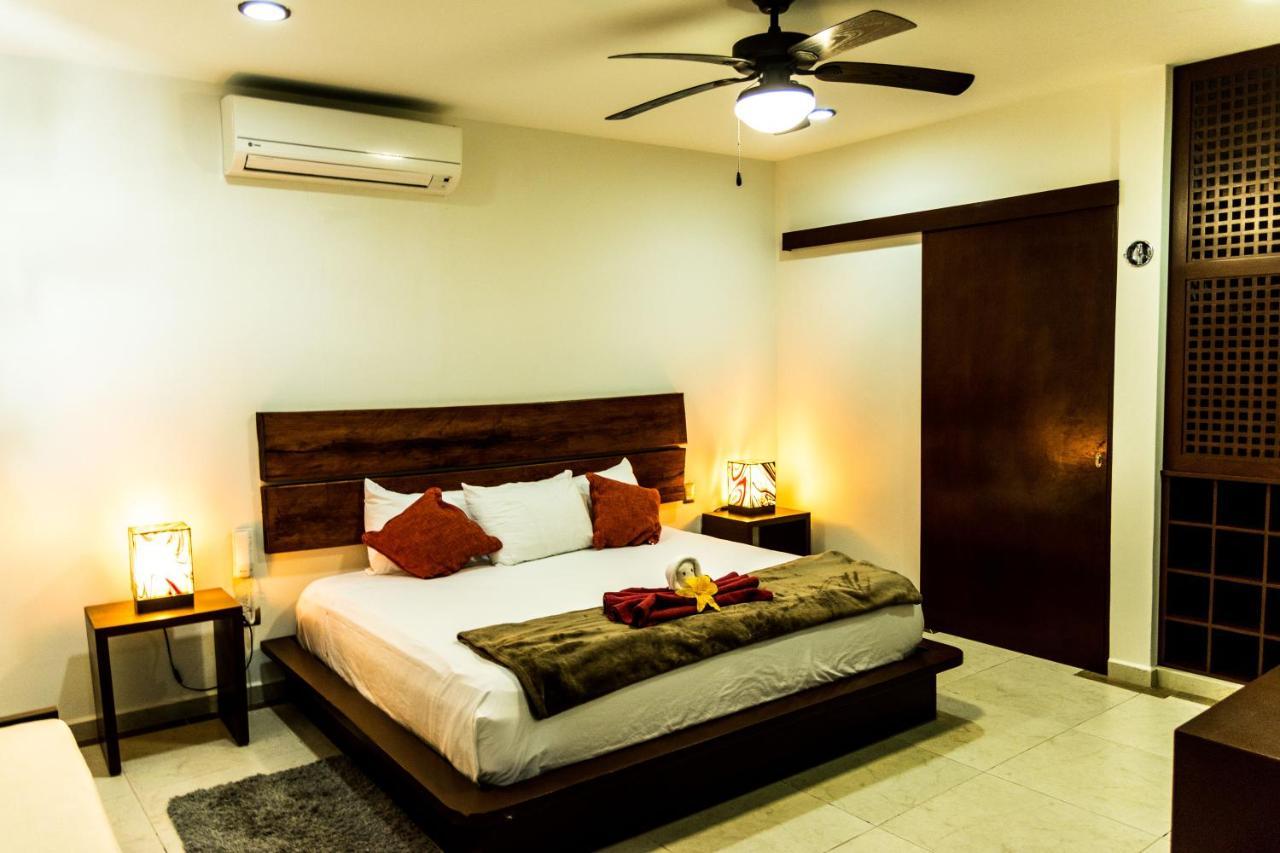 Casa Ticul Hotel Boutique - 5Th Ave (Adults Only) Playa del Carmen Exteriér fotografie A bedroom at the hotel