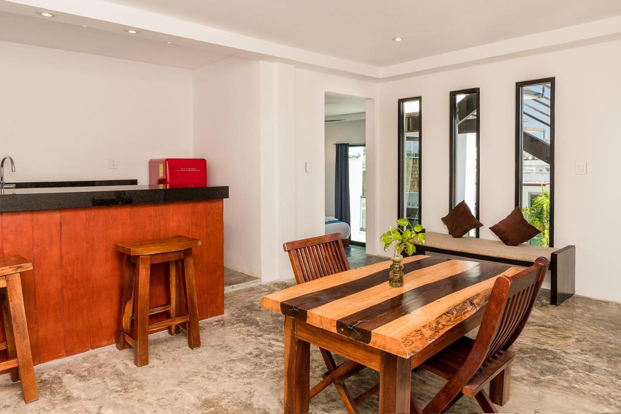 Casa Ticul Hotel Boutique - 5Th Ave (Adults Only) Playa del Carmen Exteriér fotografie A modern dining room