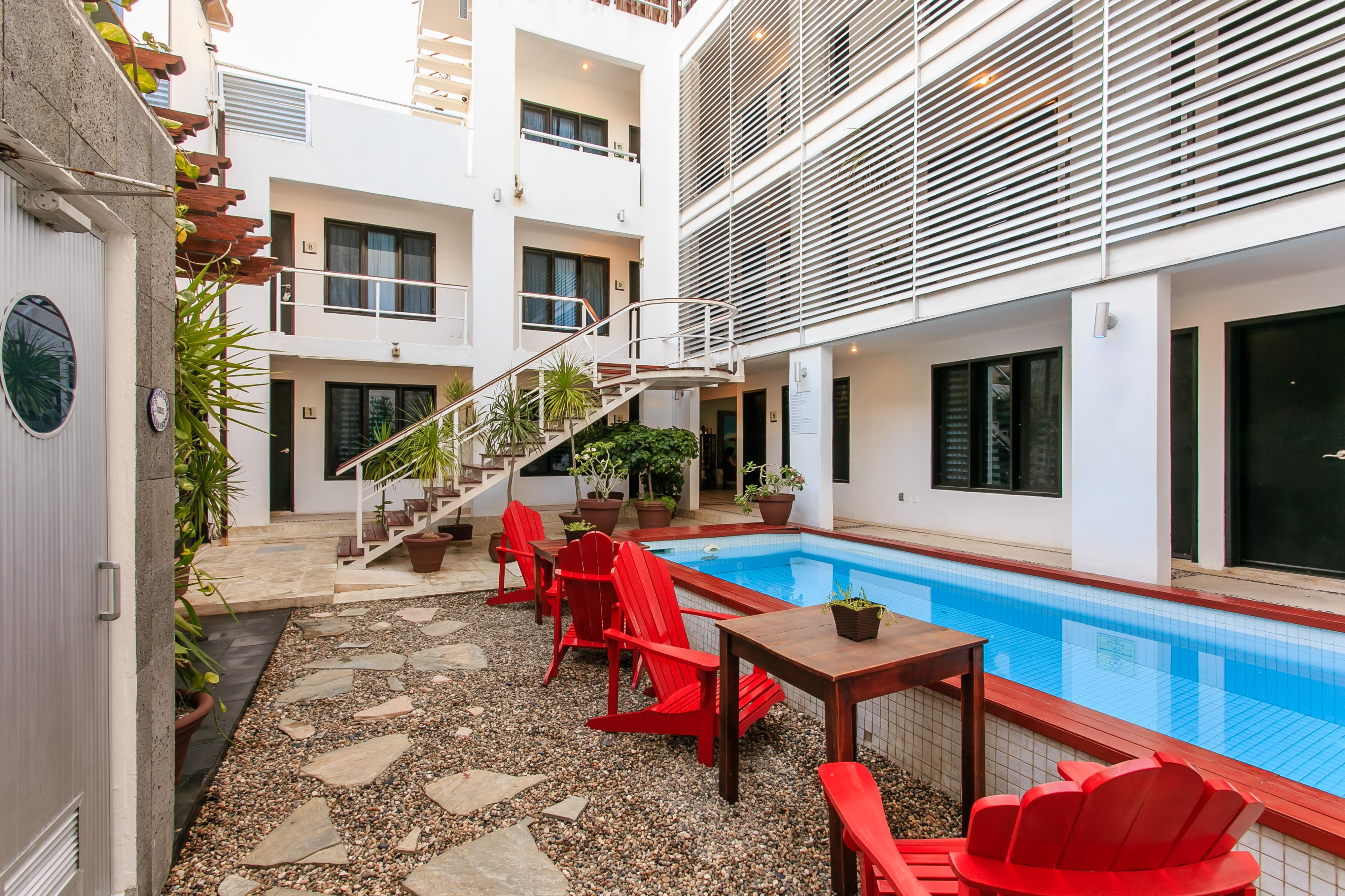 Casa Ticul Hotel Boutique - 5Th Ave (Adults Only) Playa del Carmen Exteriér fotografie The Hotel's courtyard