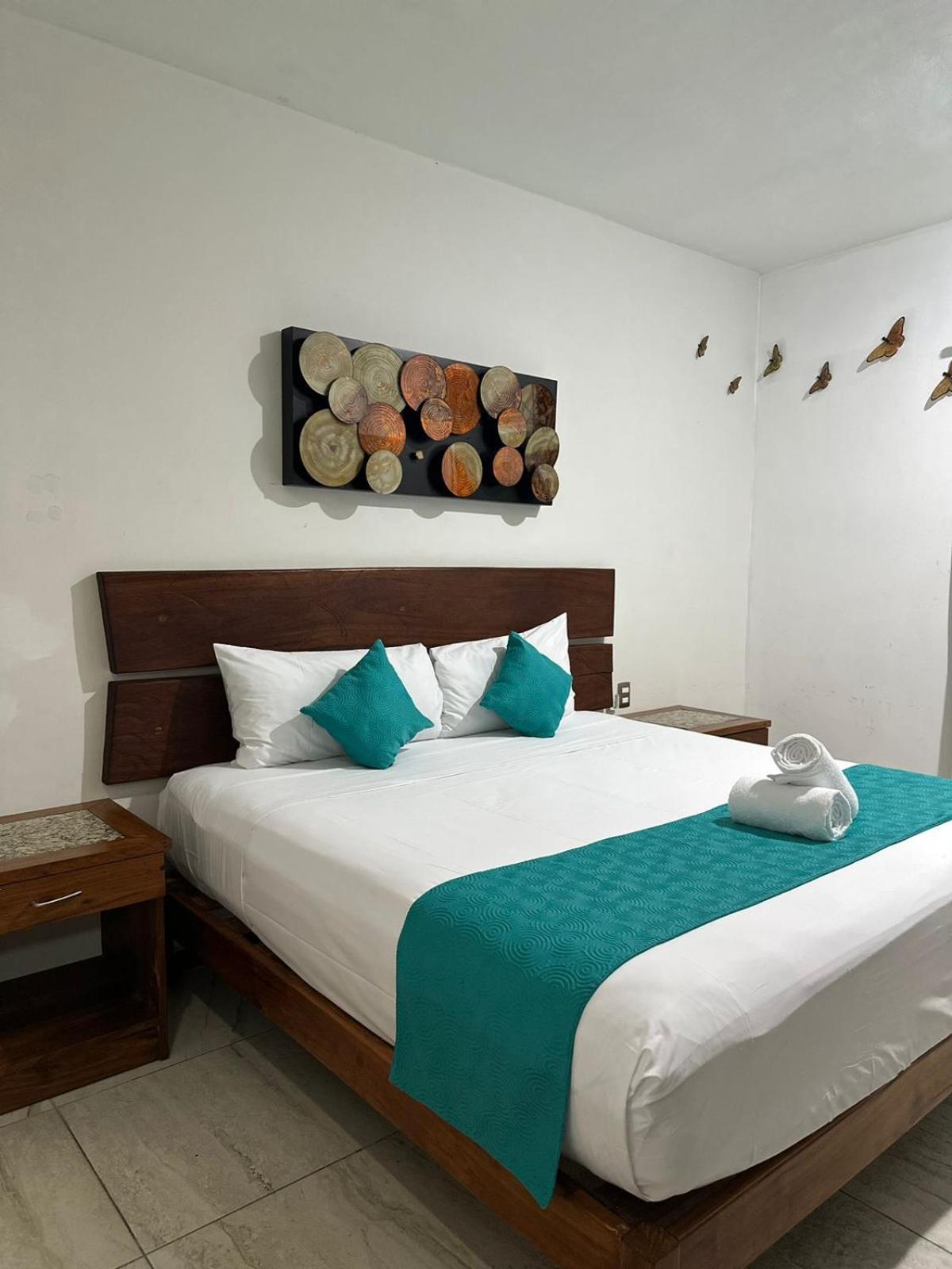 Casa Ticul Hotel Boutique - 5Th Ave (Adults Only) Playa del Carmen Exteriér fotografie A bedroom at the hotel